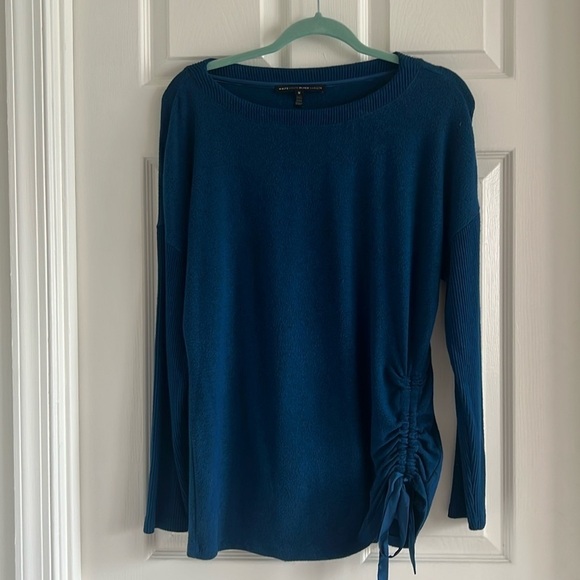 White House Black Market Sweaters - WHBM TIE-HEM PULLOVER. Blue. Slightly oversized. EUC. Size Medium.